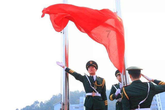 消逝的光芒：信徒